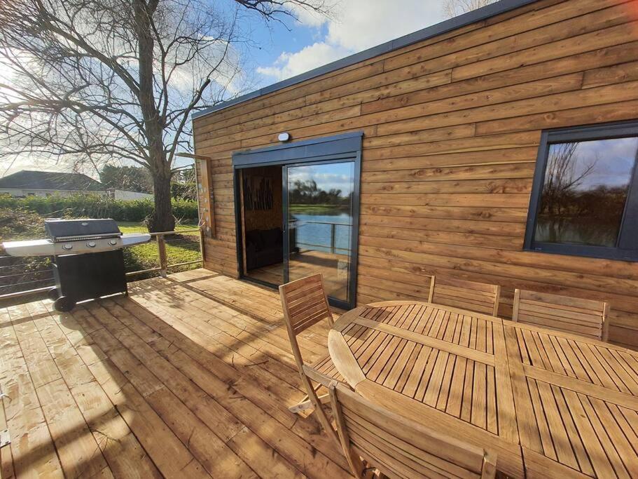 Chalet Les Pieds Dans L'Eau La Campagne A La Ville Saint-Doulchard Bagian luar foto