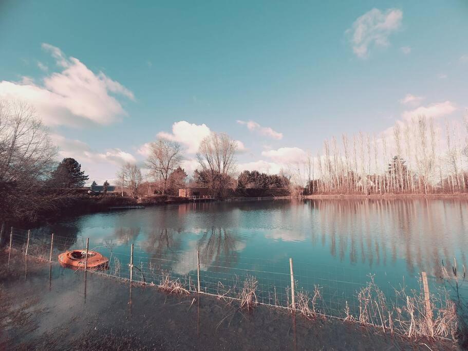 Chalet Les Pieds Dans L'Eau La Campagne A La Ville Saint-Doulchard Bagian luar foto
