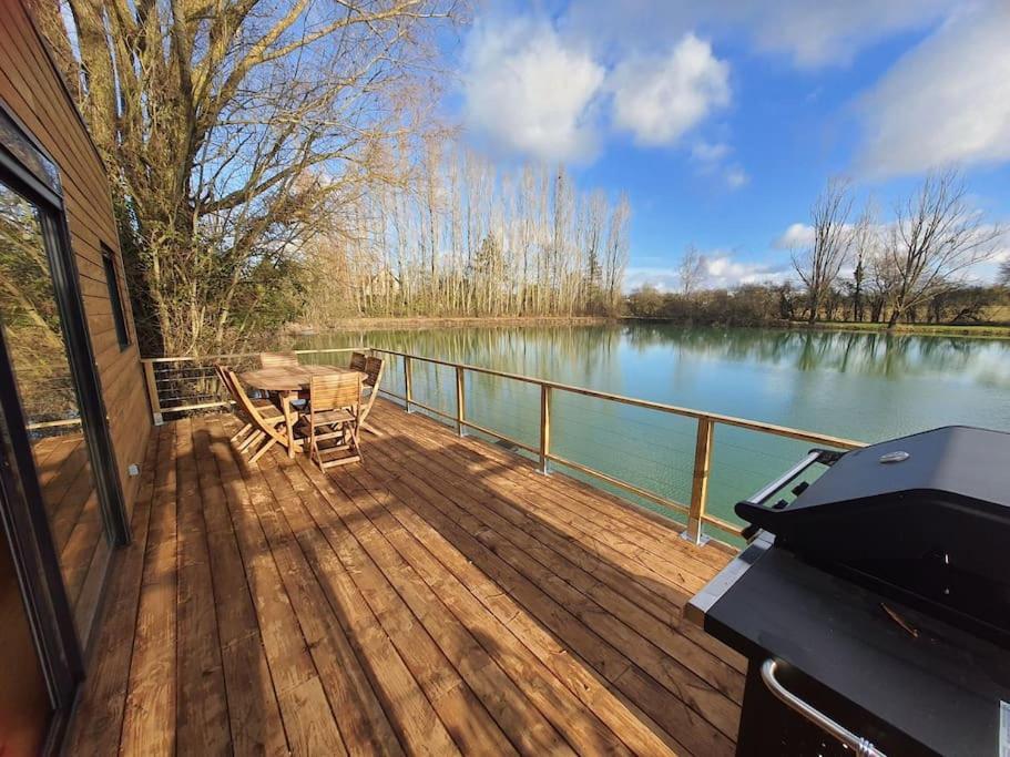 Chalet Les Pieds Dans L'Eau La Campagne A La Ville Saint-Doulchard Bagian luar foto