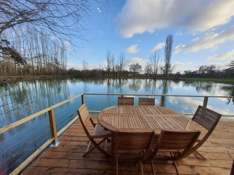 Chalet Les Pieds Dans L'Eau La Campagne A La Ville Saint-Doulchard Bagian luar foto